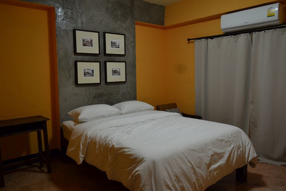 Hotel Isleep 2*