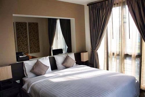 296 The Radtanaiya Hotel 3*