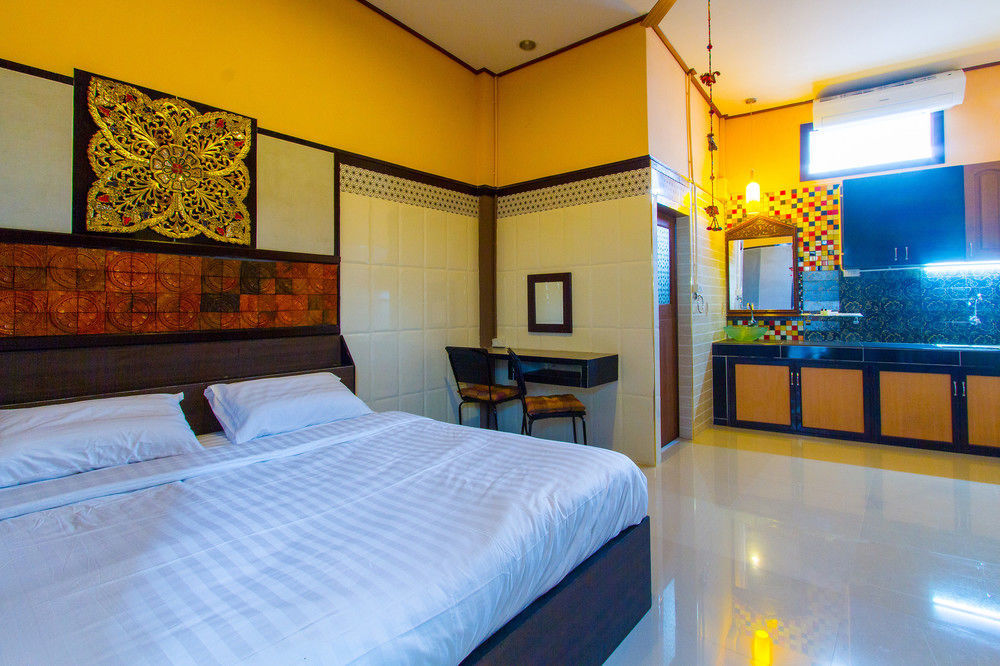 E Hotel 3*