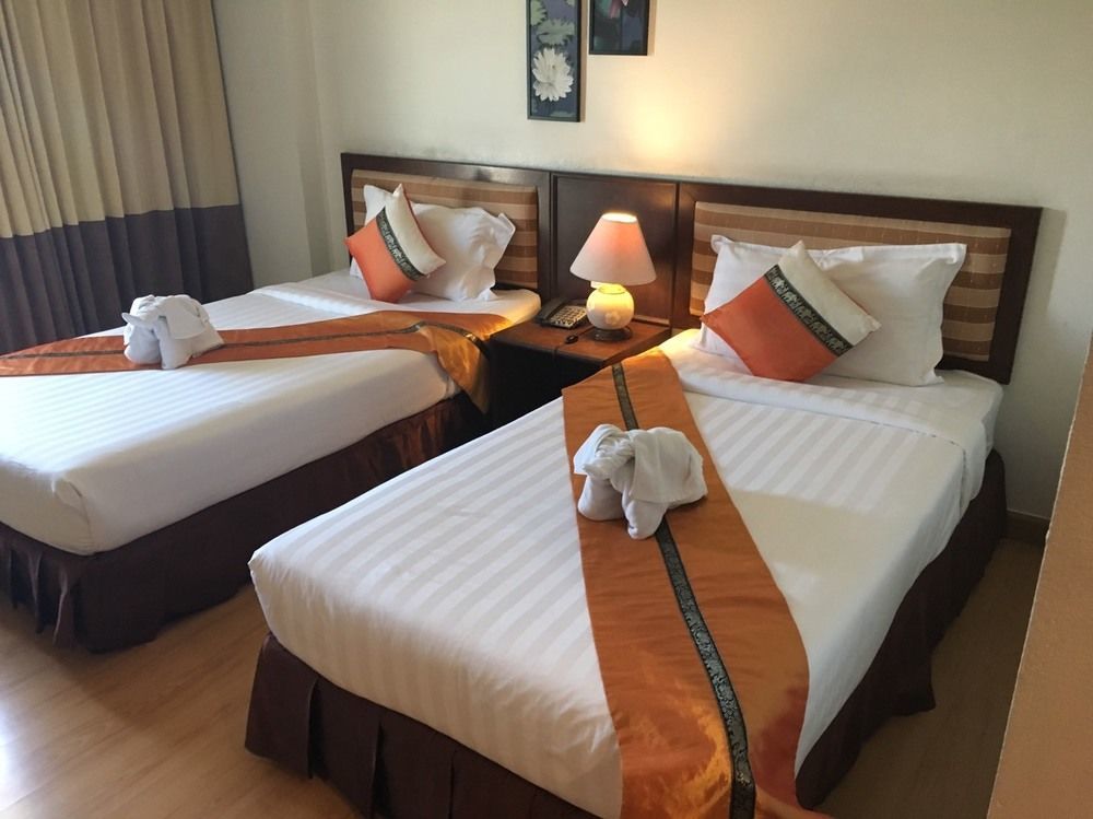 Group Hotel