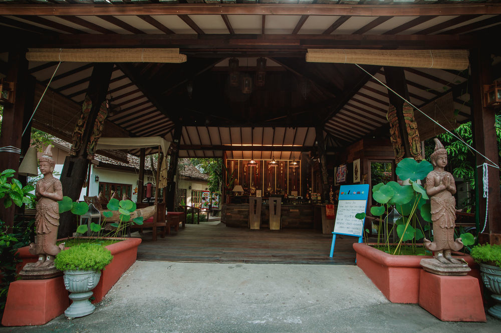 Resort E-outfitting Doikham 4*