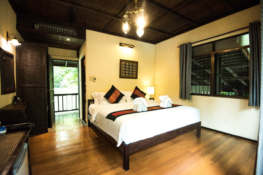 Resort E-outfitting Doikham