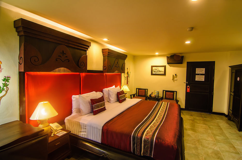 Raming Hotel