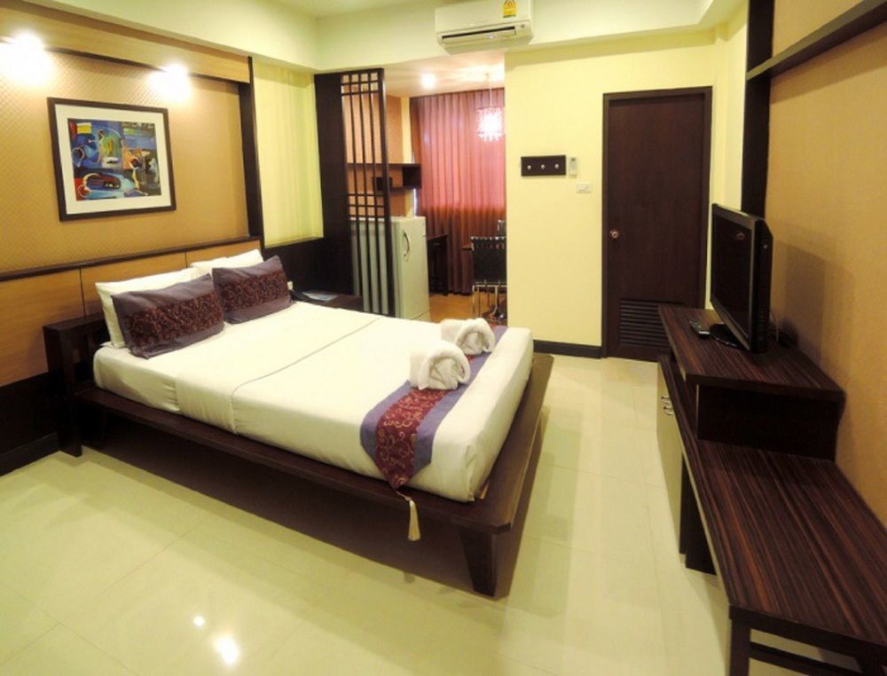 Sakulchai Place