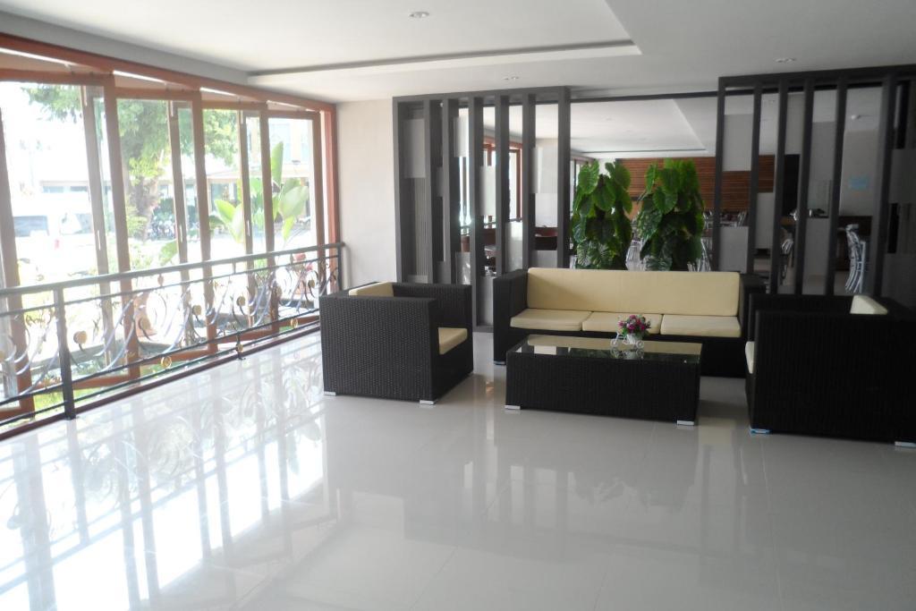 Pangviman Place Resotel Sha 3*