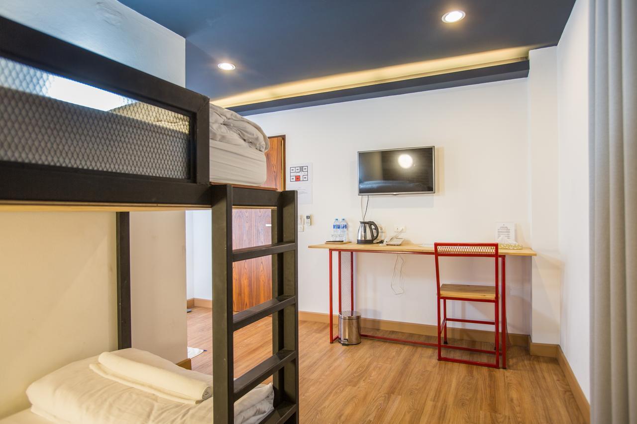 Give Me 5 * Chiang Mai