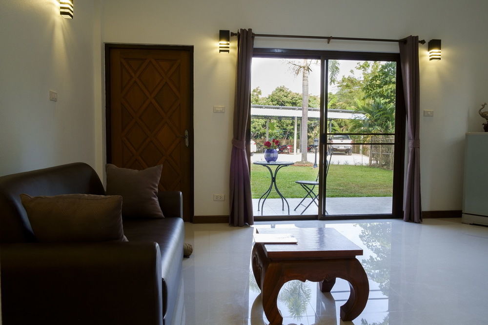Hotel Relax Garden House 3*