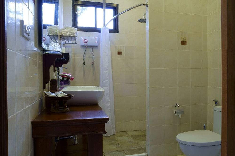 Relax Garden House Hotel 3*