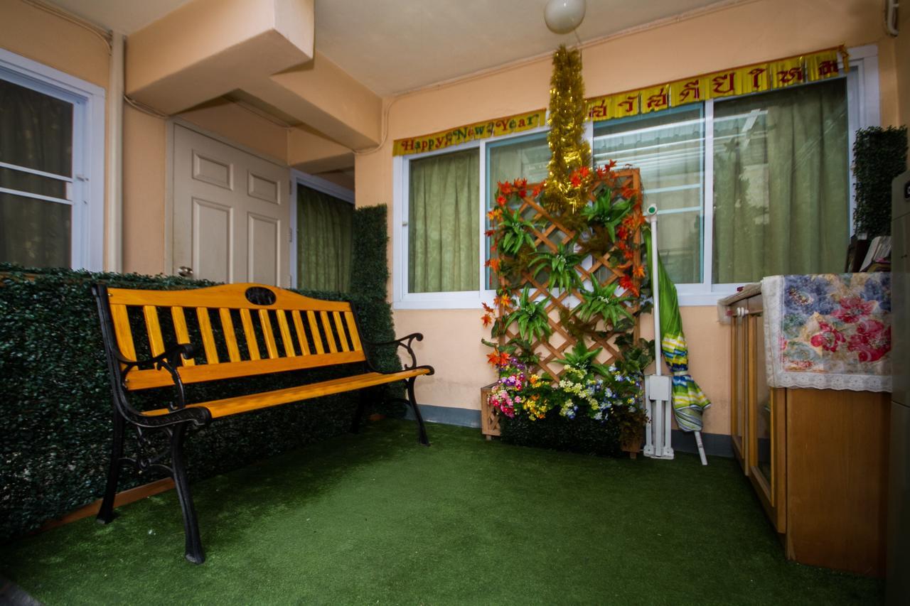 Rumah tetamu Jang Sripoom House 2*