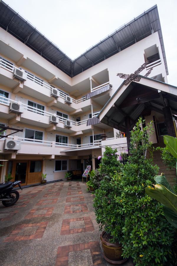 Jang Sripoom House Chiang Mai