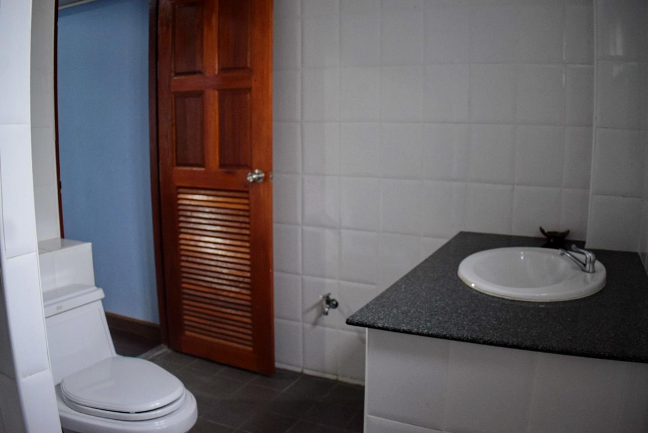 To Let Hostel