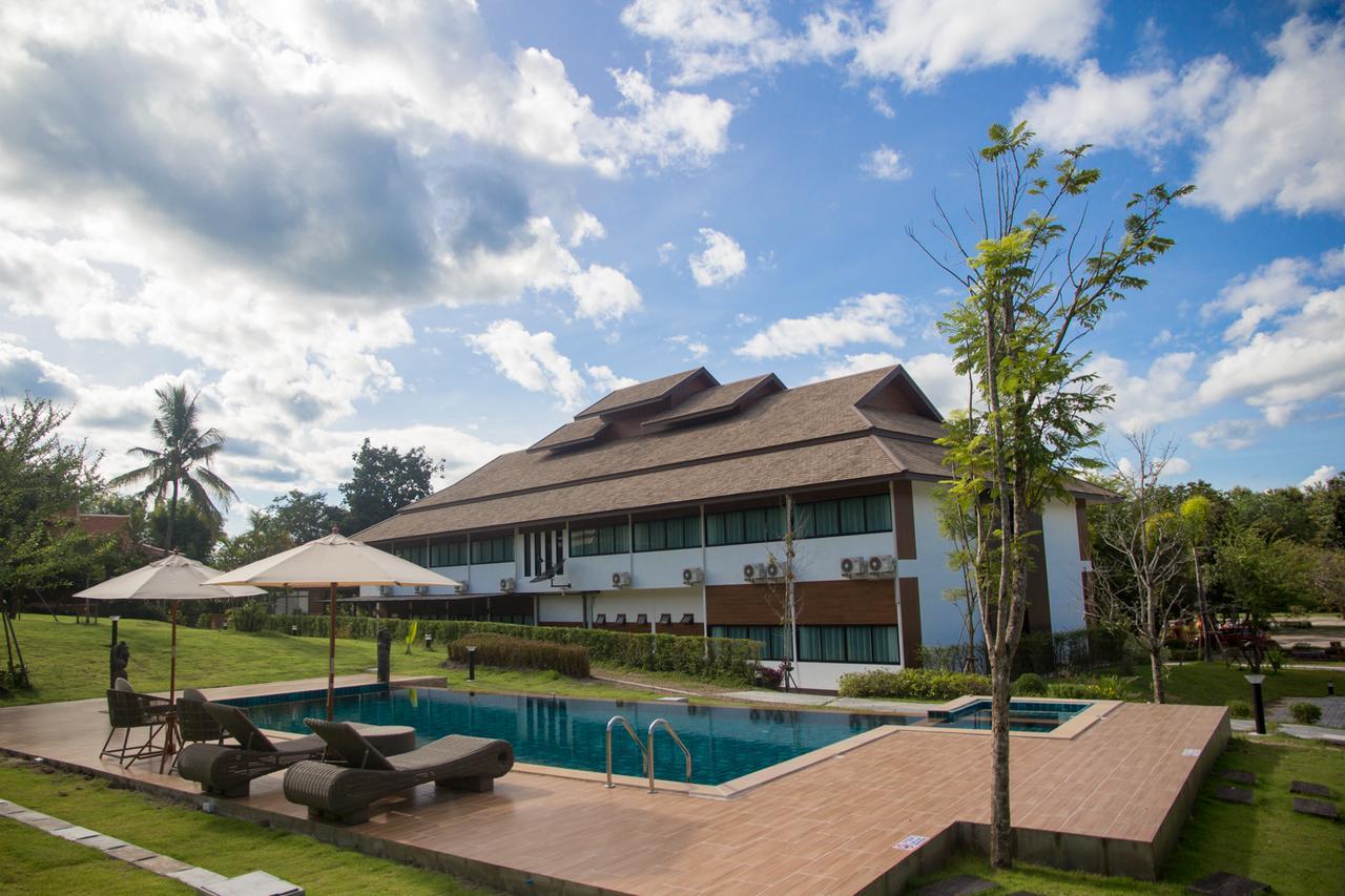 Moon Terrace & Chiang Mai