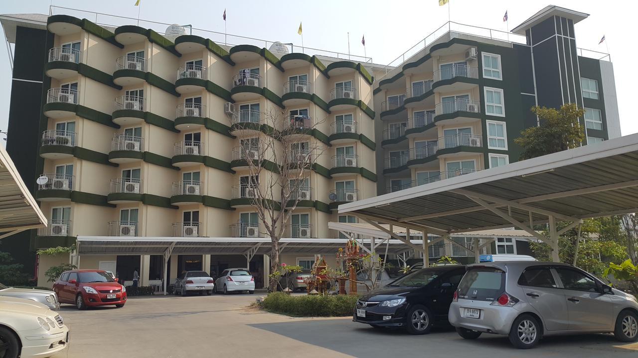 Cy Apartment *