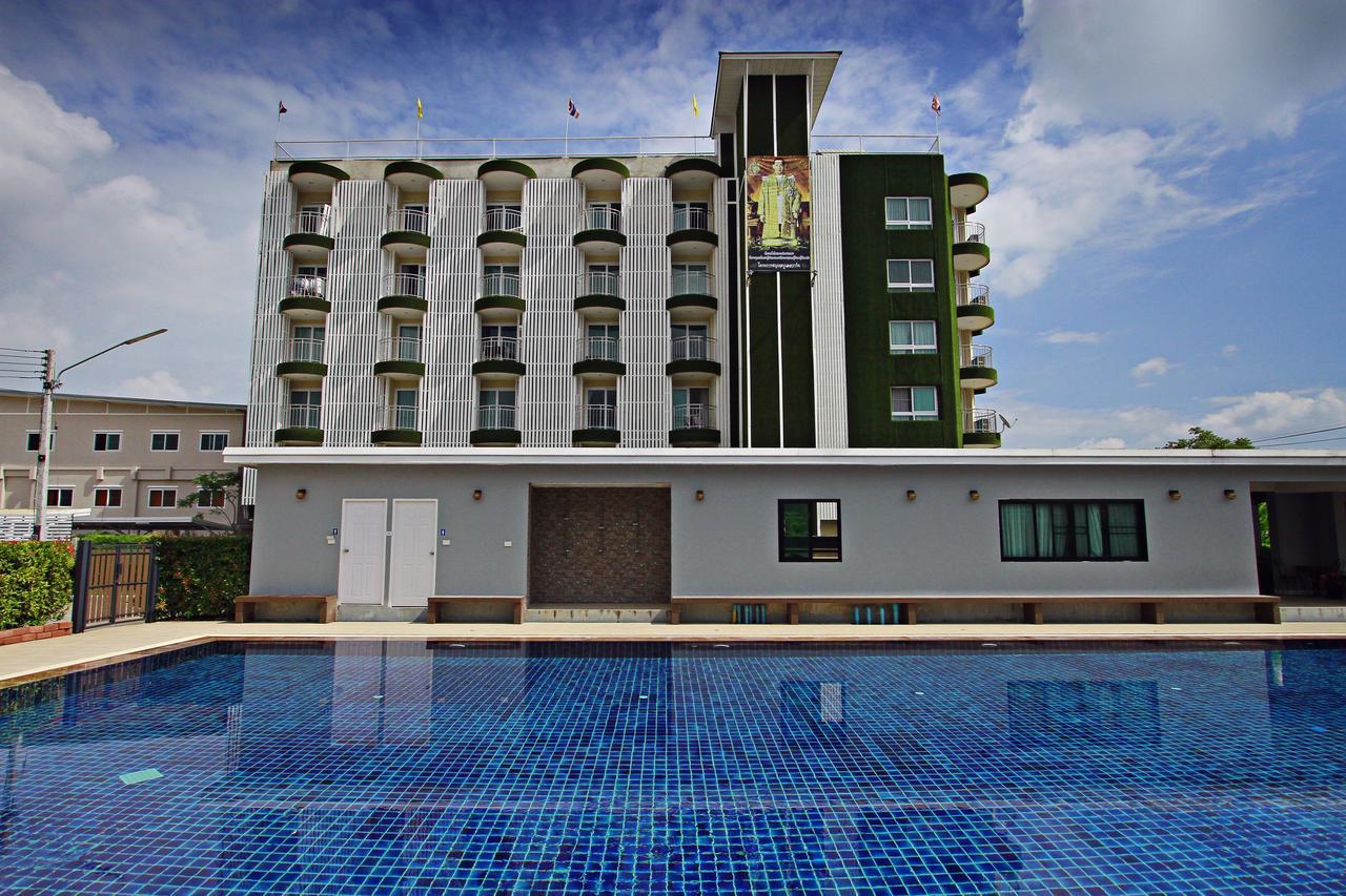 Cy Apartment