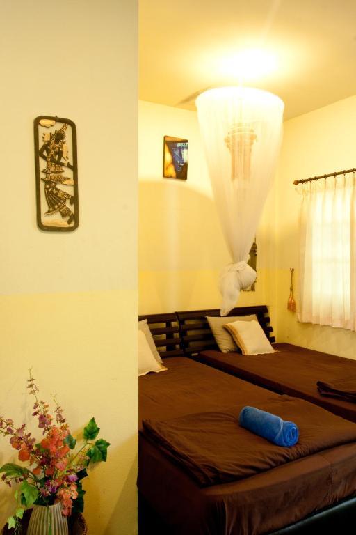 Resort Baan Puang Petch 3*
