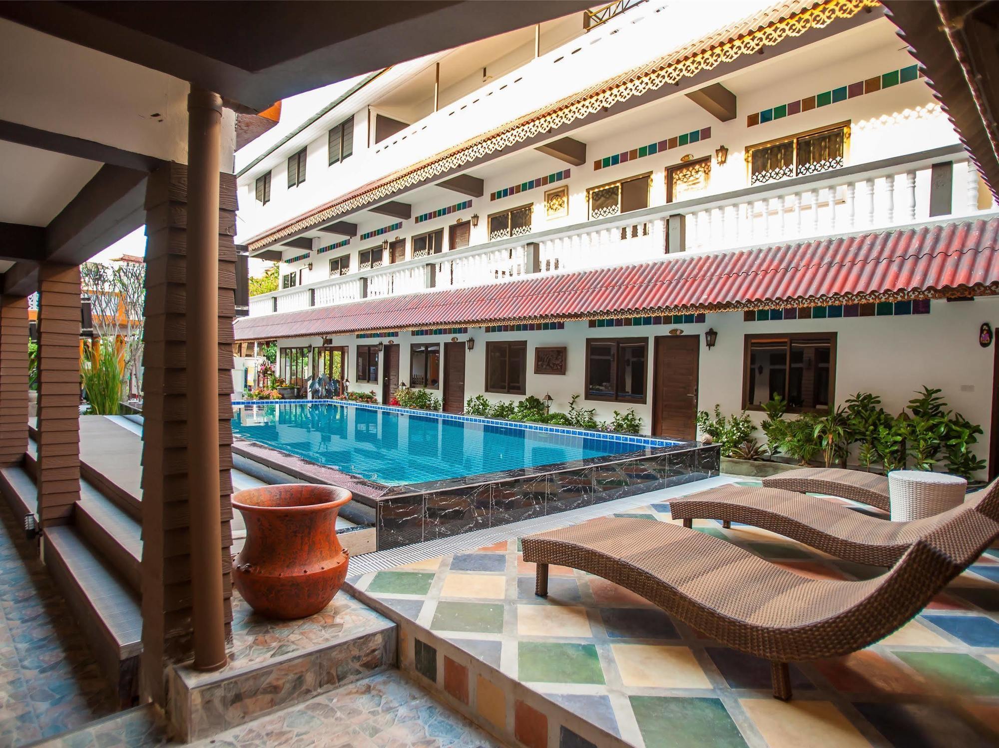 Somwang Boutique Hotel 3*