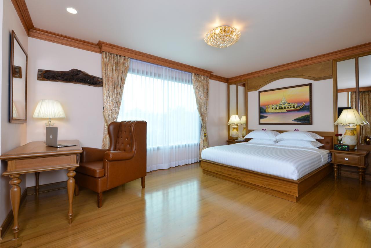 Peak Nimman Prestige Chiang Mai