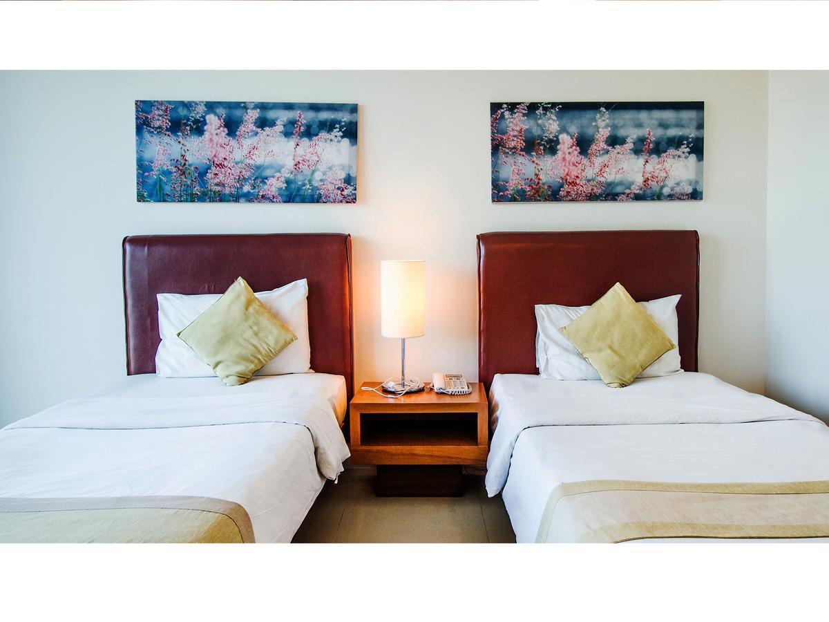 Hotel B2 Premier &