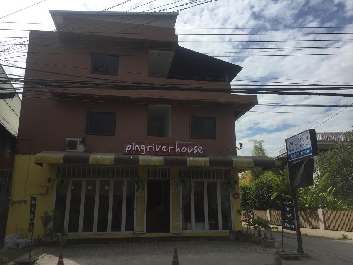 Ping River House Hostel Chiang Mai