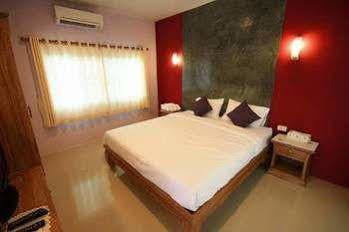 Baan Suan Him Doi Hotel 3*