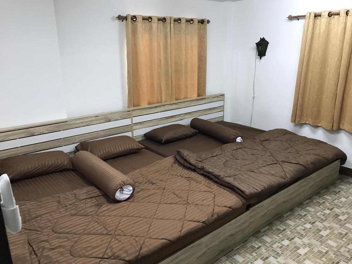 Kitti Rose Rumah tetamu
