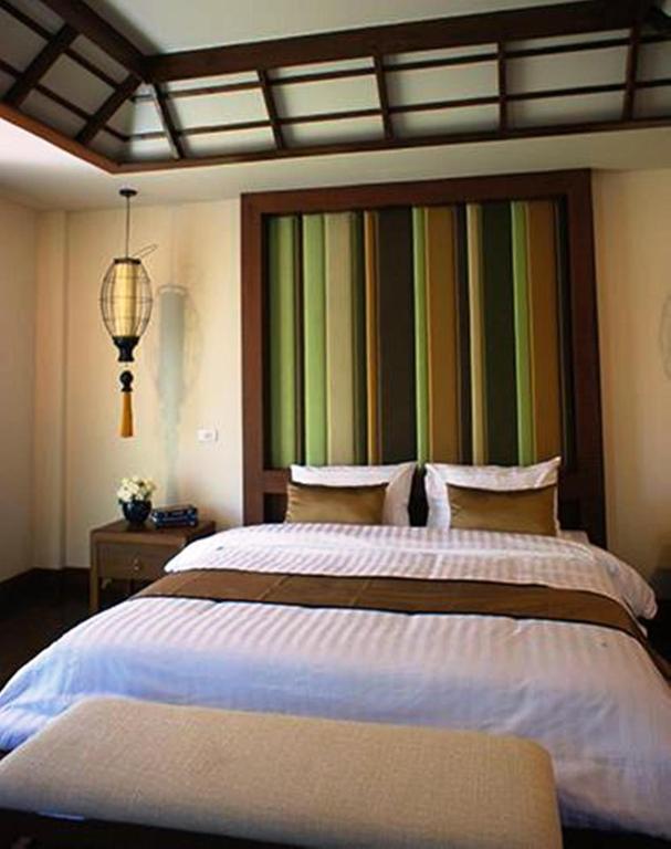 Korbhun Khinbua Hotel