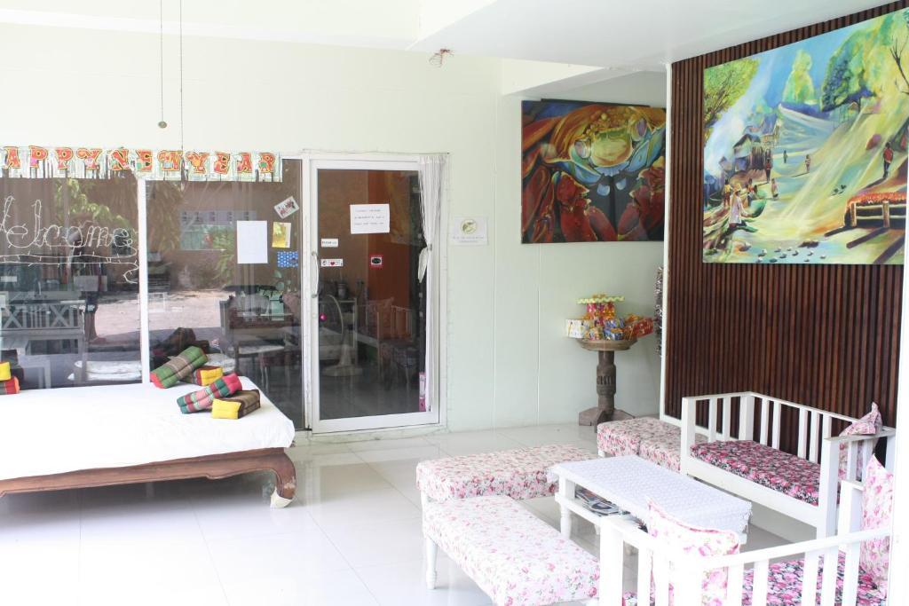Hotel Chiangmai Bupatara