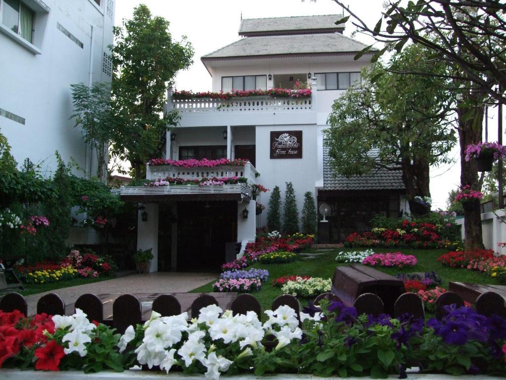 Guest house Rachamankha Flora House 2*