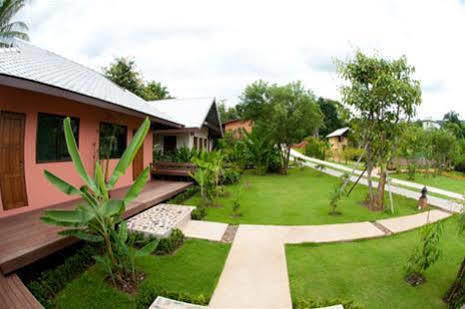 Monn Phu Phrai Hotel