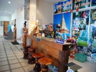 Thaphae Garden Guest house Chiang Mai