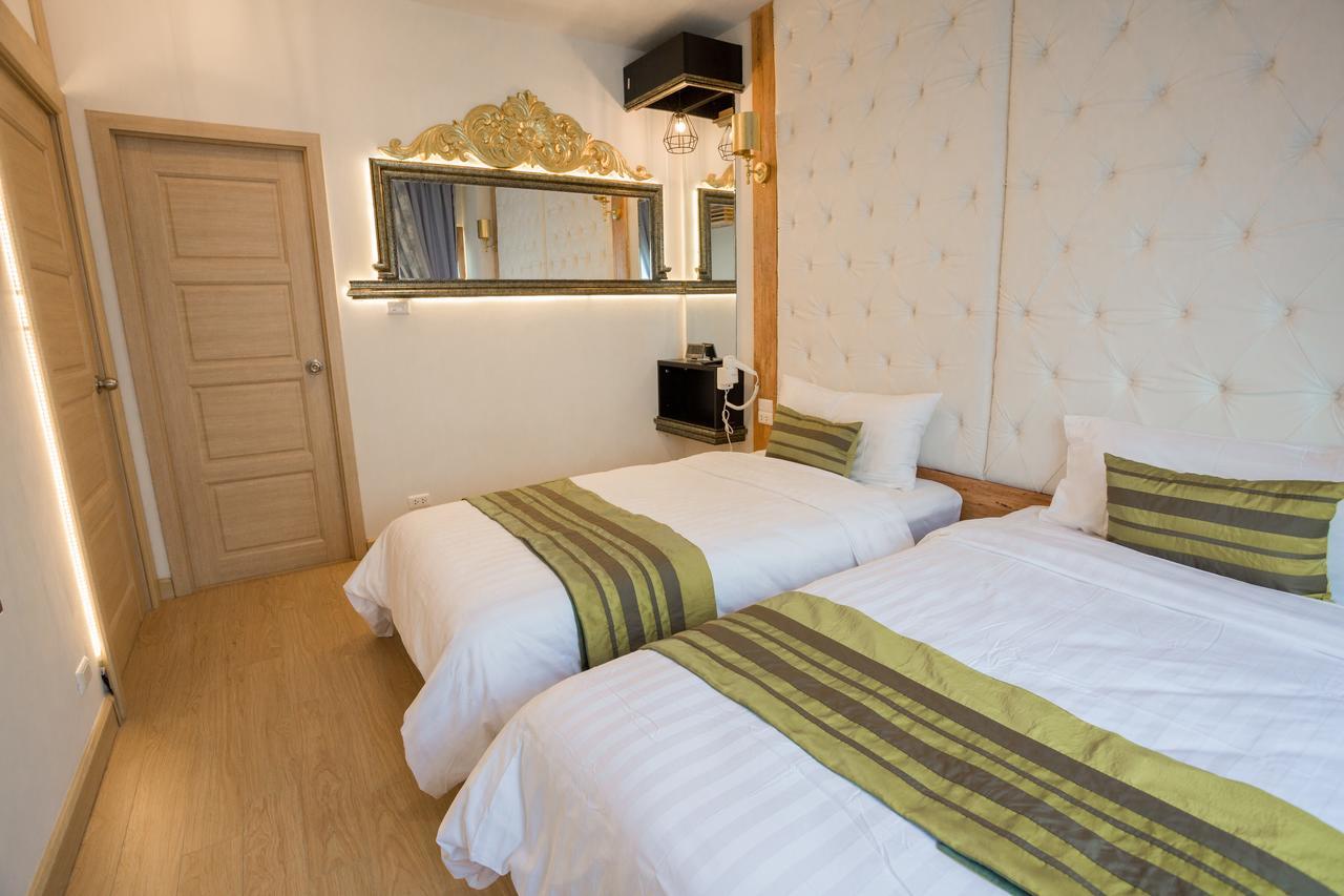 Icheck Trams Square Resort