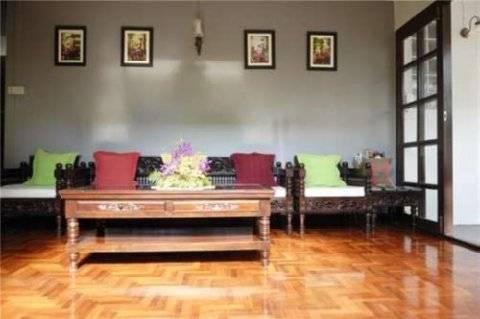 Rachamankha Flora House 2*