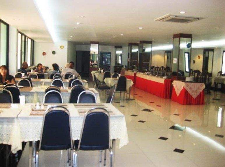 Wangburapa Grand 3* Chiang Mai