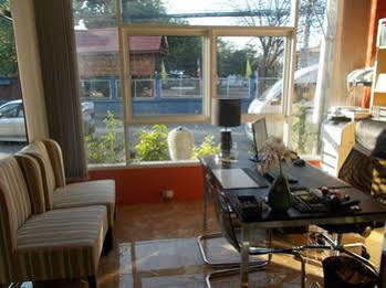 Albergue Mantra Place *