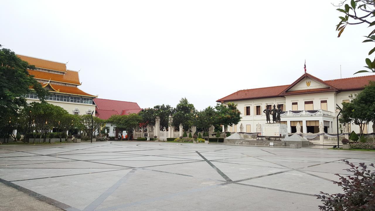 The Commonroom Cnx Bed & Breakfast Chiang Mai