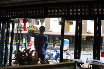 Nimman Bunk Hotel