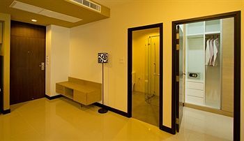 The Grand Wipanan Aparthotel