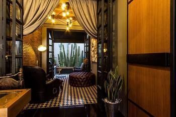 Guest house 2morrow Moments Private