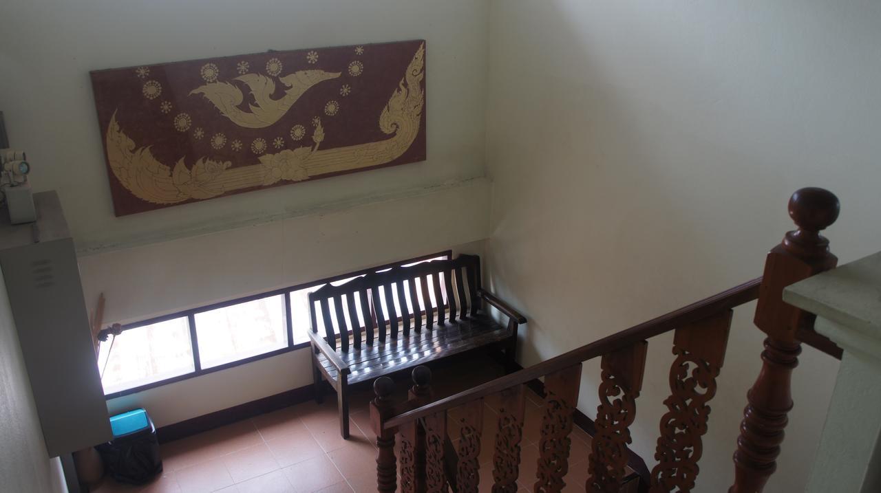 Hostel Jj *