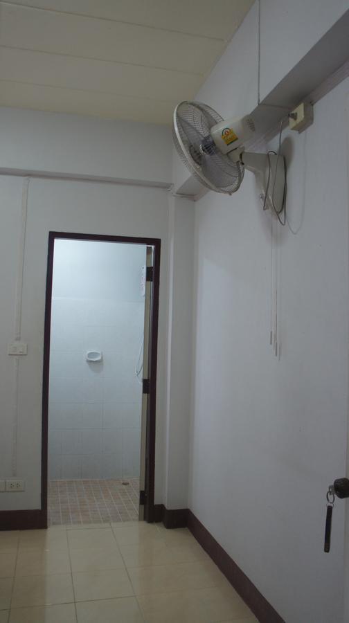 Jj Hostel *