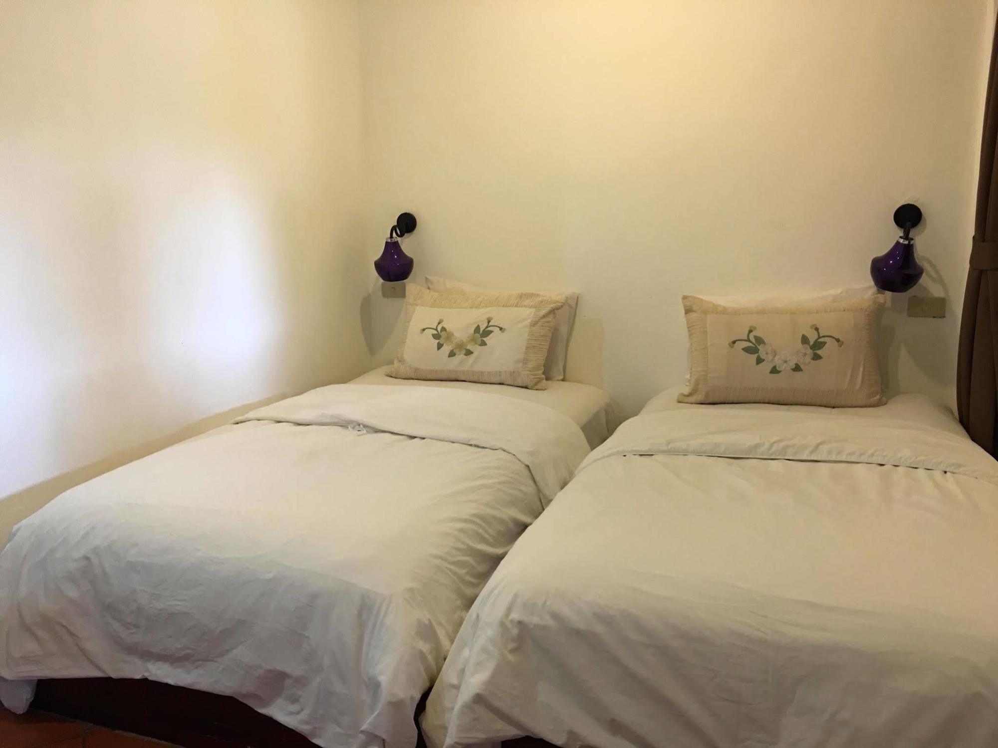 Hotel Baan Namping Riverside Village 3*