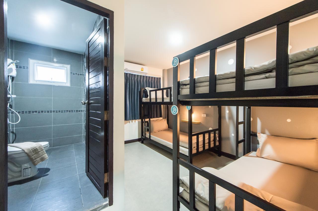 Full Stop. Hostel Chiang Mai