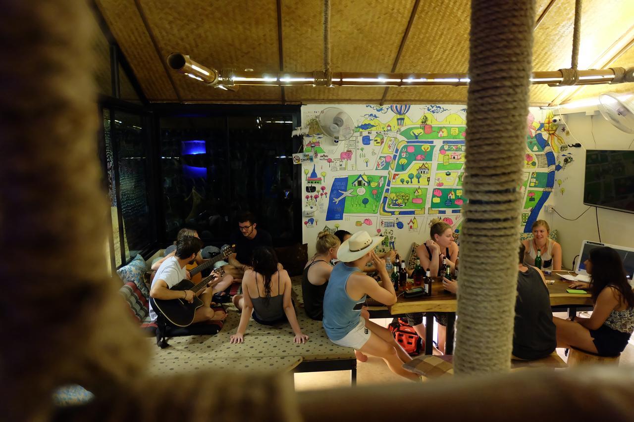 Counting Sheeps At Cnx (adults Only) Hostel Chiang Mai