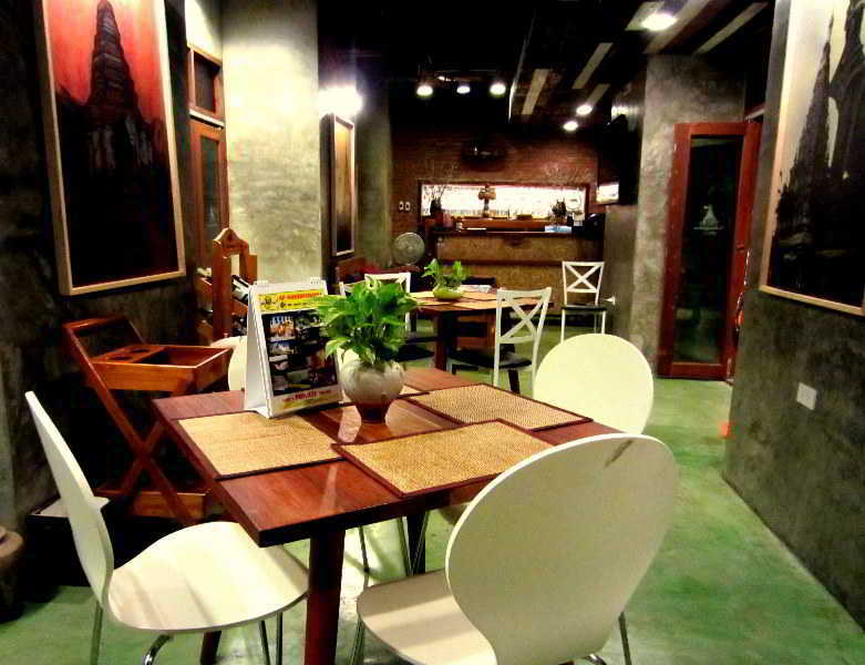 Hotel De Wiang Kum Kam 4*