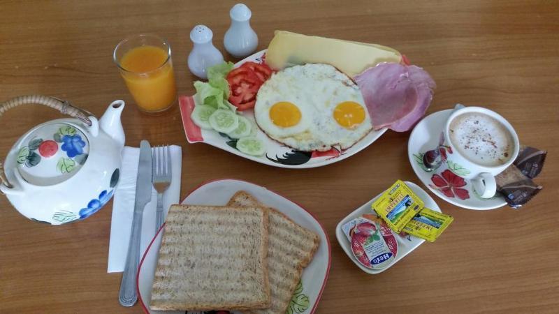 Hotel Oranje 2*