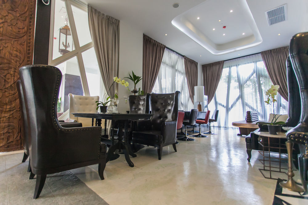 Resort Icheck Trams Square 4*