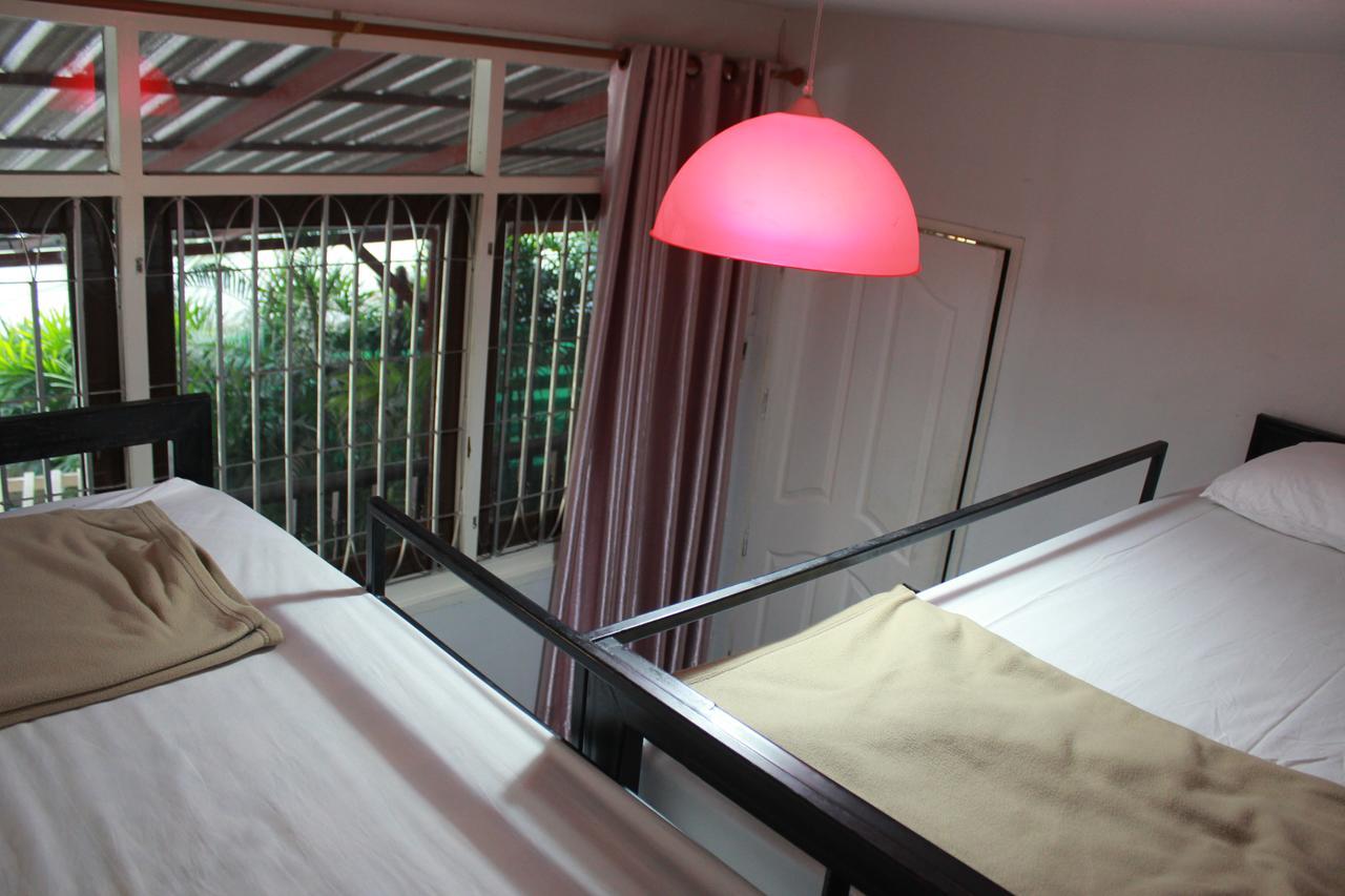 Hostel Baan Park Raak Backpacker
