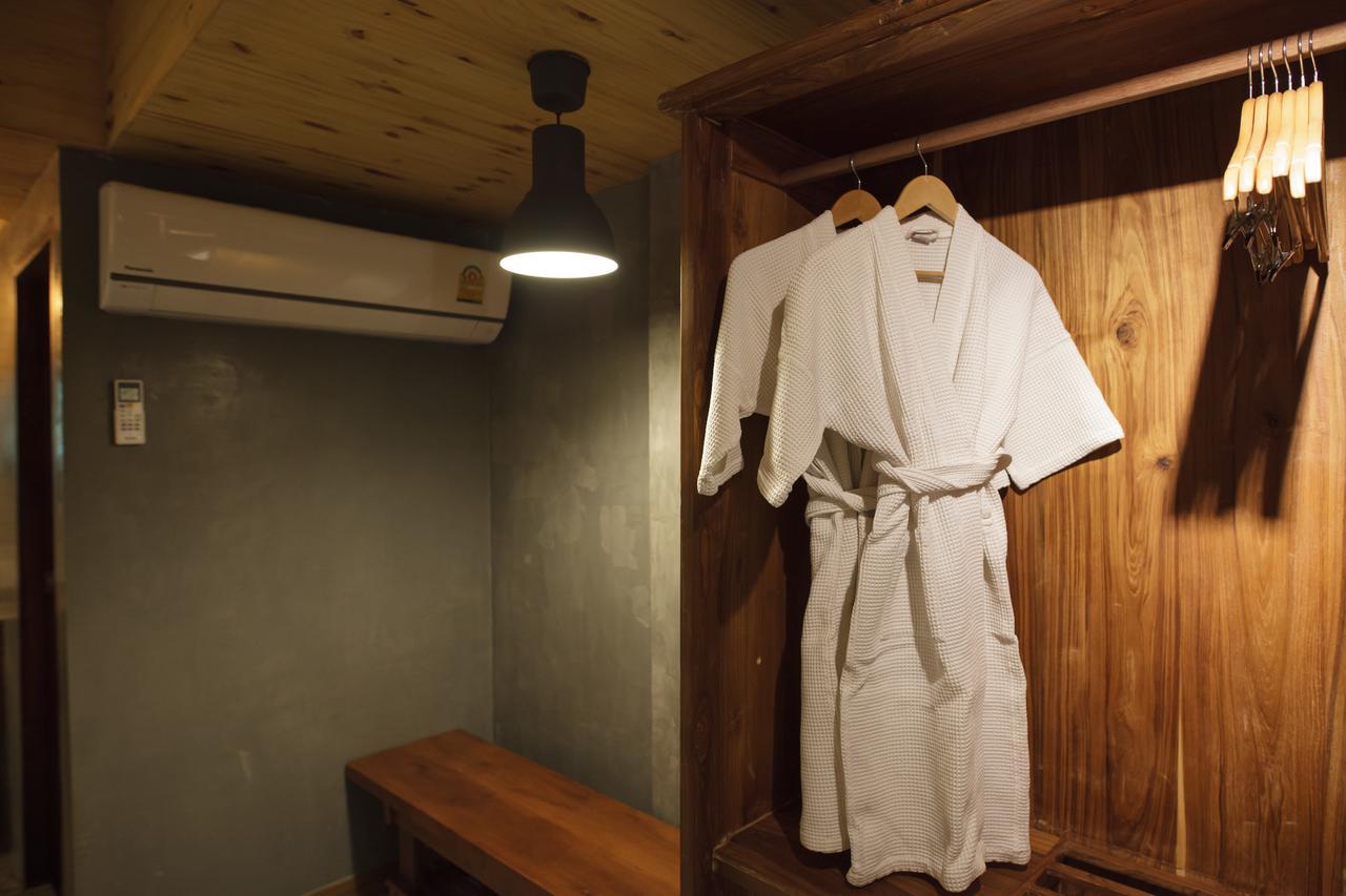 Sanae' Townhouse Hotel