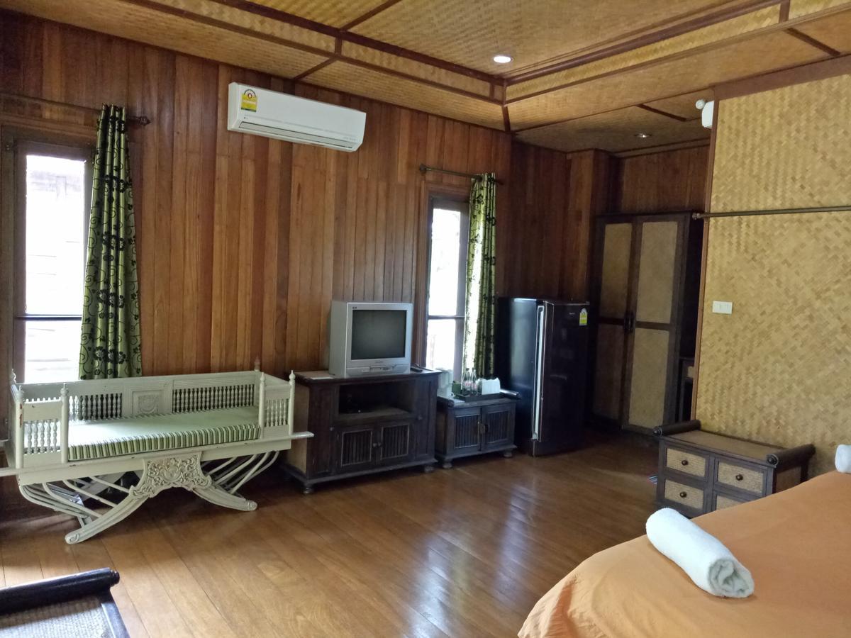 Lodge Indie House @ Maerim