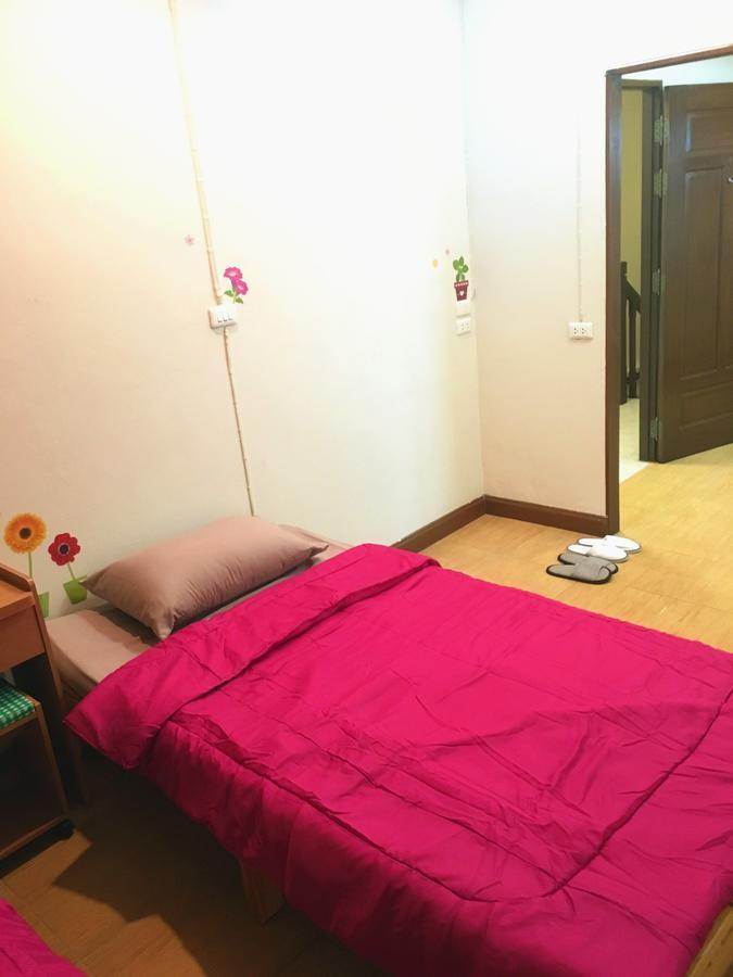 Jn-boxtel Hostel *